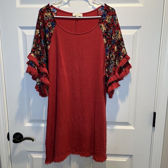 Umgee Dresses & Skirts - Umgee U.S.A. Women's Dress XL Red Floral Print Short Layered Sleeve Boho